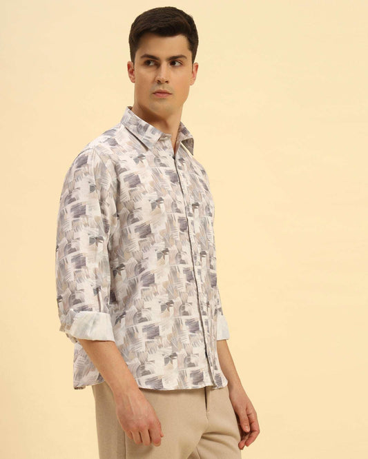 Three-quarter profile of the Men's Aeternum Printed Cotton-Viscose Shirt highlighting the relaxed tailored fit and lightweight drape
