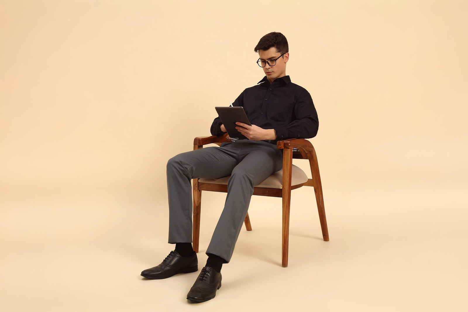 The Art of the Pair: How to Build Your Wardrobe with the AETERNUM Double Up Event