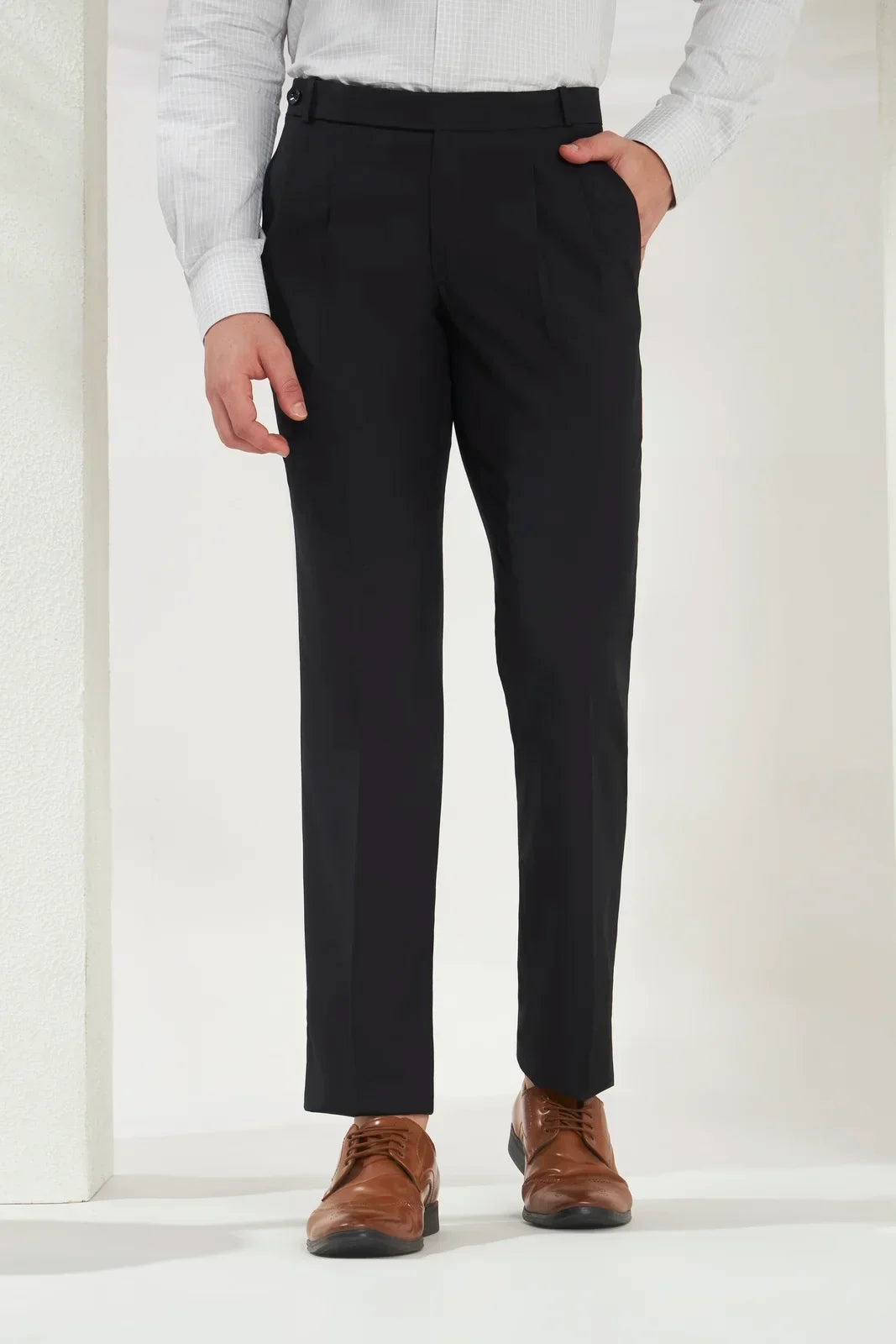 What to Wear With Black Trousers: 10 Men's Outfit Combinations for Every Occasion