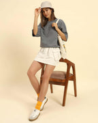 Woman wearing AE oversized French terry t-shirt for women in dark grey with a casual outfit.