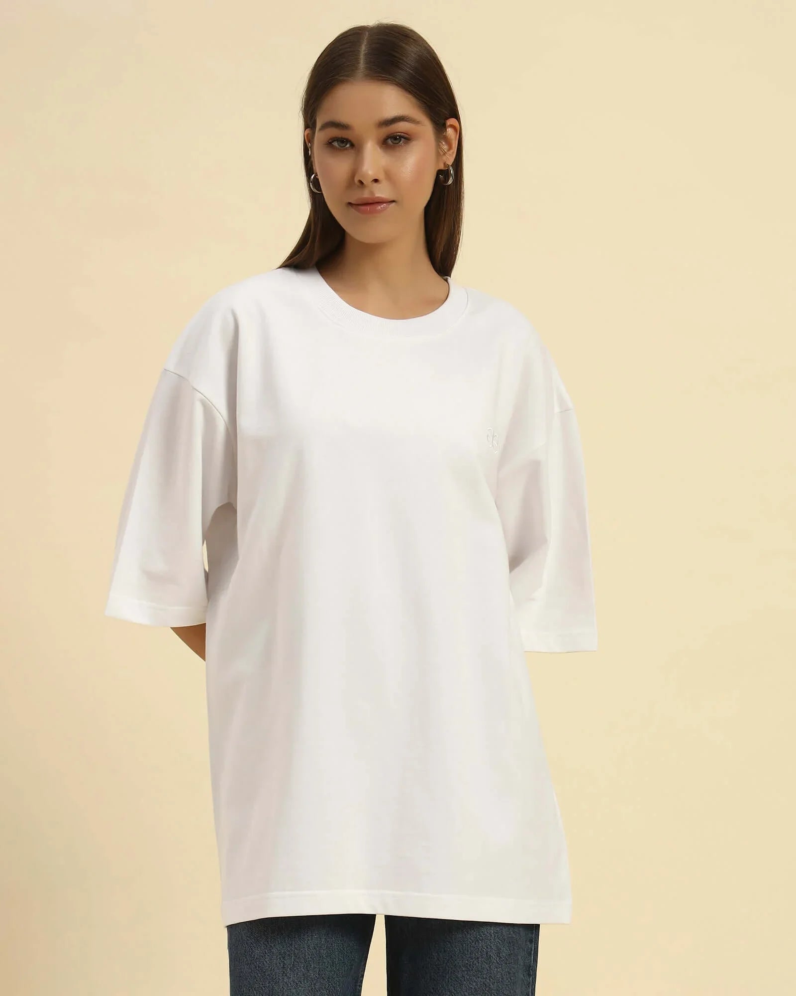AE Oversized French Terry Crew Neck T-Shirt | White | Woman, model wearing oversized white tee with relaxed fit.