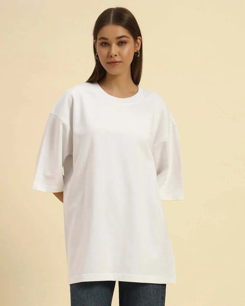 AE Oversized French Terry Crew Neck T-Shirt | White | Woman, model wearing oversized white tee with relaxed fit.