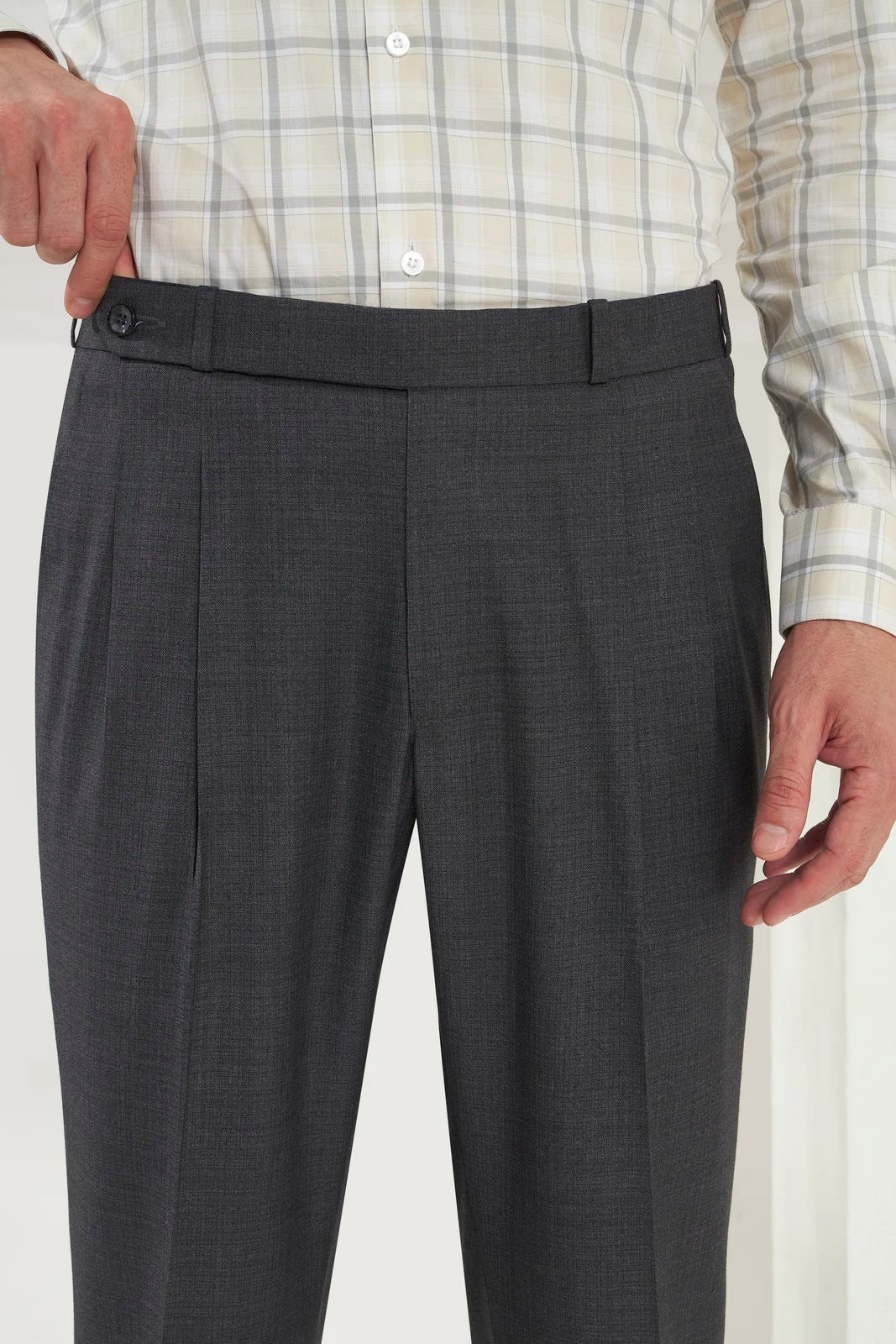 Pleated Tailored Fit Terry-Rayon Trousers | Dark Grey