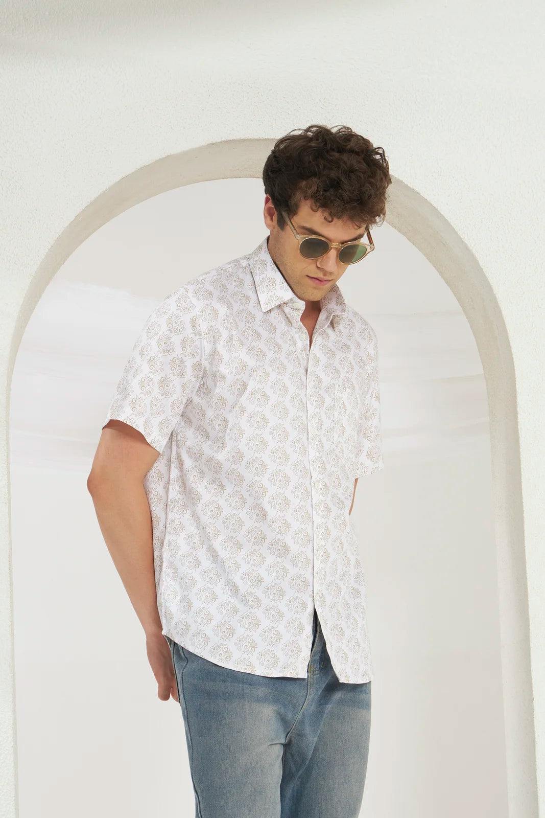 Relaxed Fit Heritage Print 100% Cotton Half Sleeve Shirt | Ivory Gold