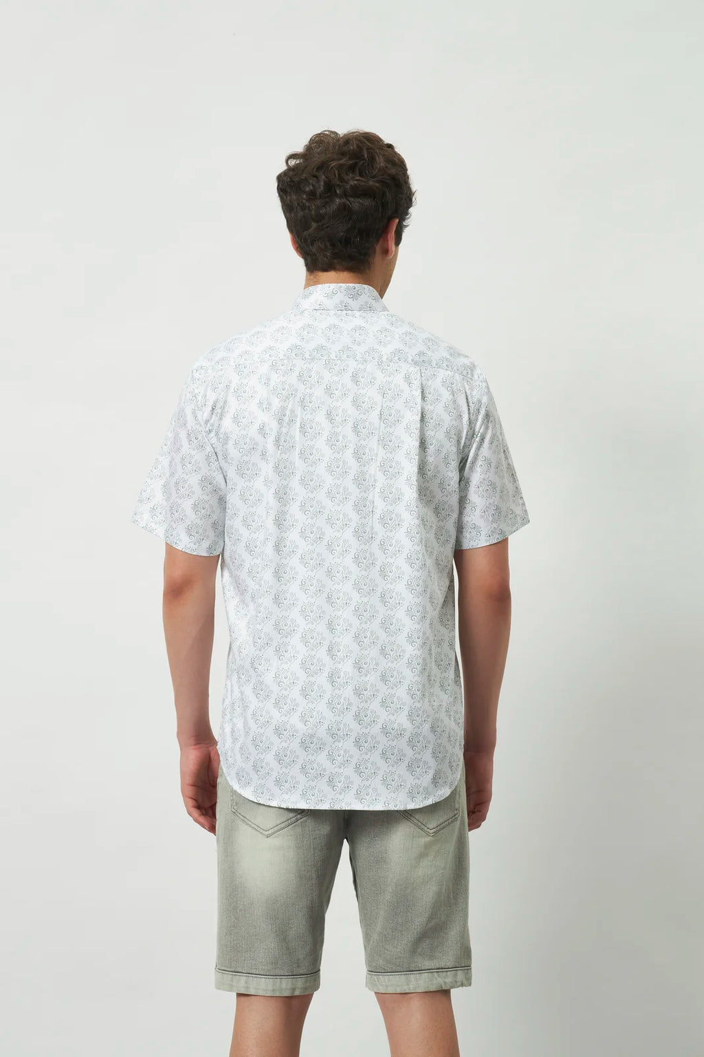 Relaxed Fit Heritage Print 100% Cotton Half Sleeve Shirt | Ivory Green