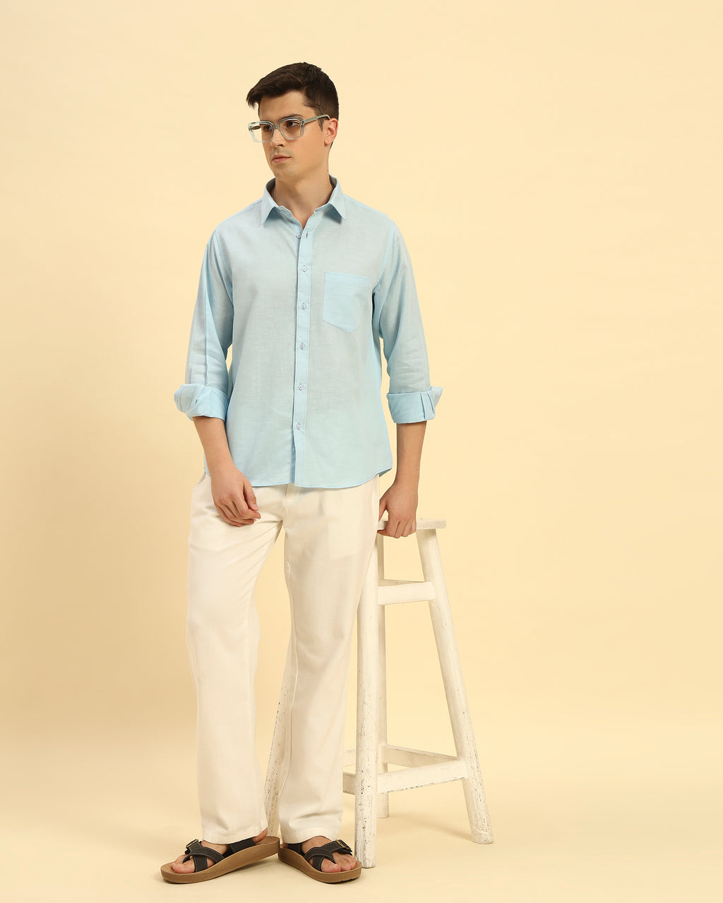 Back view of the Aeternum Men's Relaxed Fit Italian Cotton-Linen Shirt demonstrating the clean shoulder line and comfortable fit.